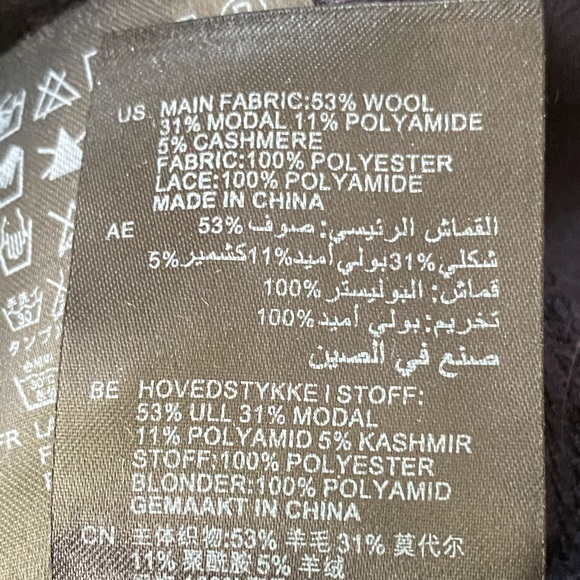 Sandro navy blue sweater with satin and lace - Picture 10 of 10